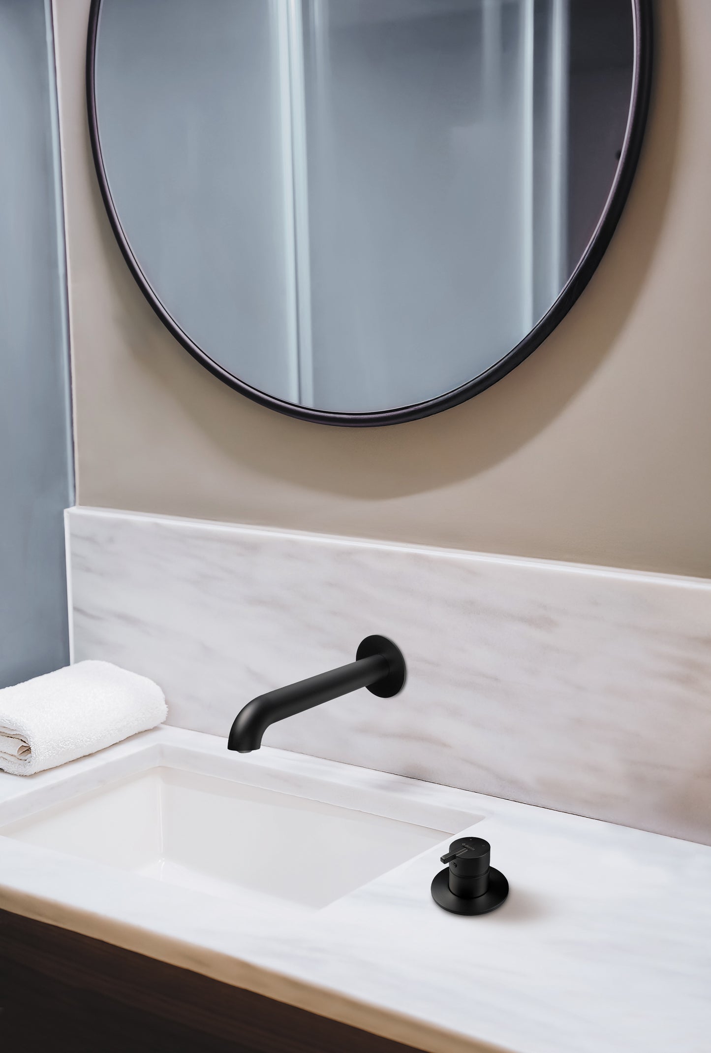 Deante SILIA Unterputz-Auslauf für Badewanne & Waschbecken Schwarz