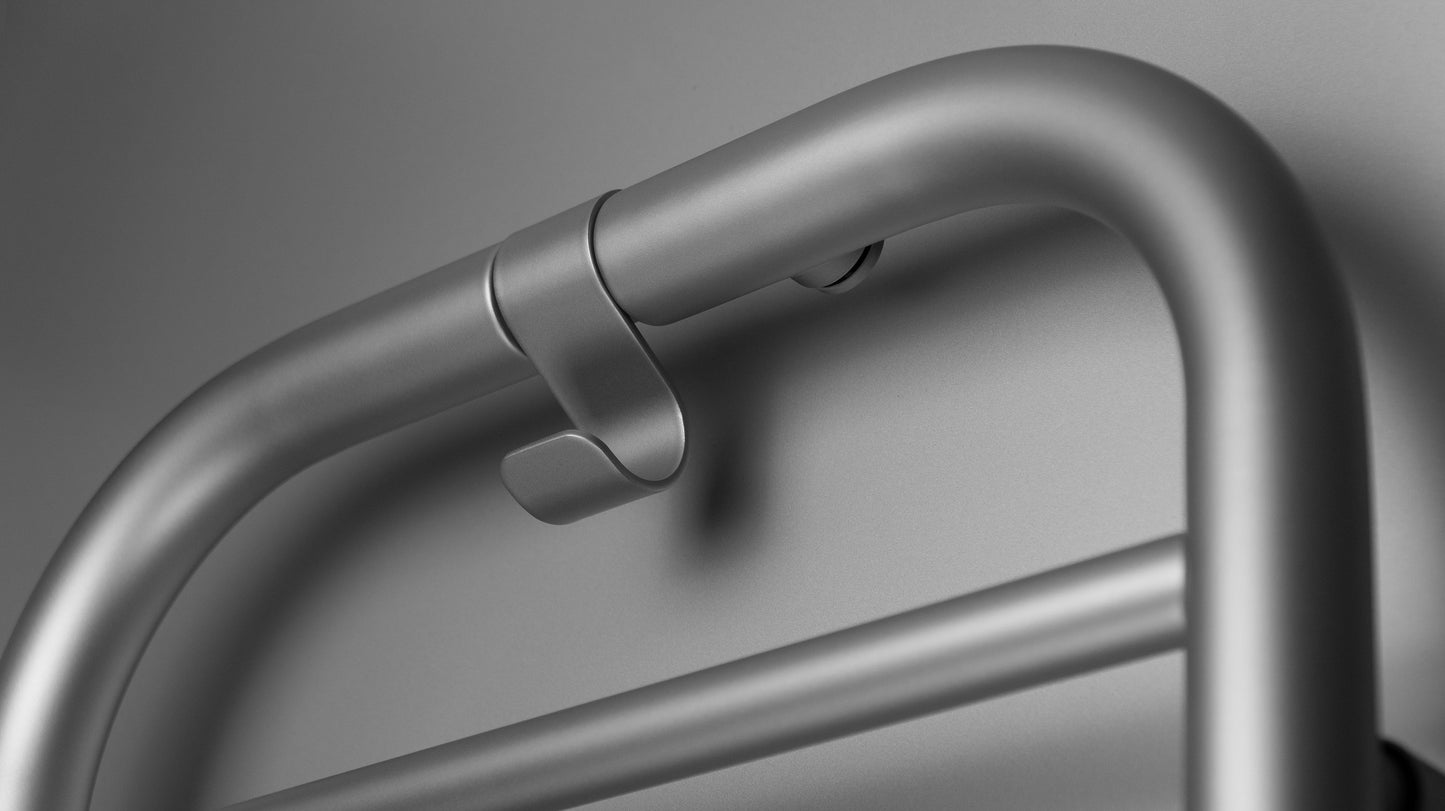 Deante SILIA Badheizkörper Handtuchwärmer Höhe 121 cm Stahl matt