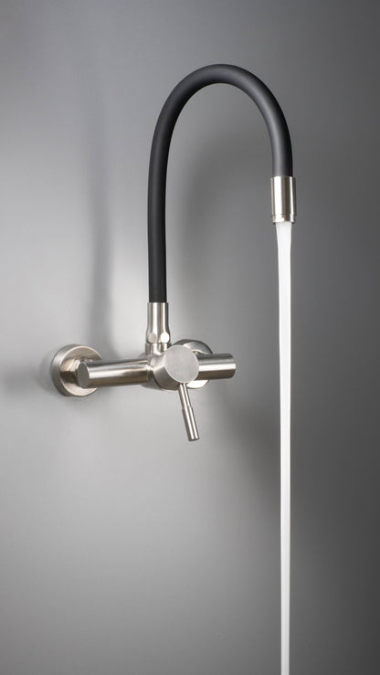 Deante LUNO Küchenarmatur Wandarmatur mit flexiblem Silikon-Auslauf Schwarz / Chrom