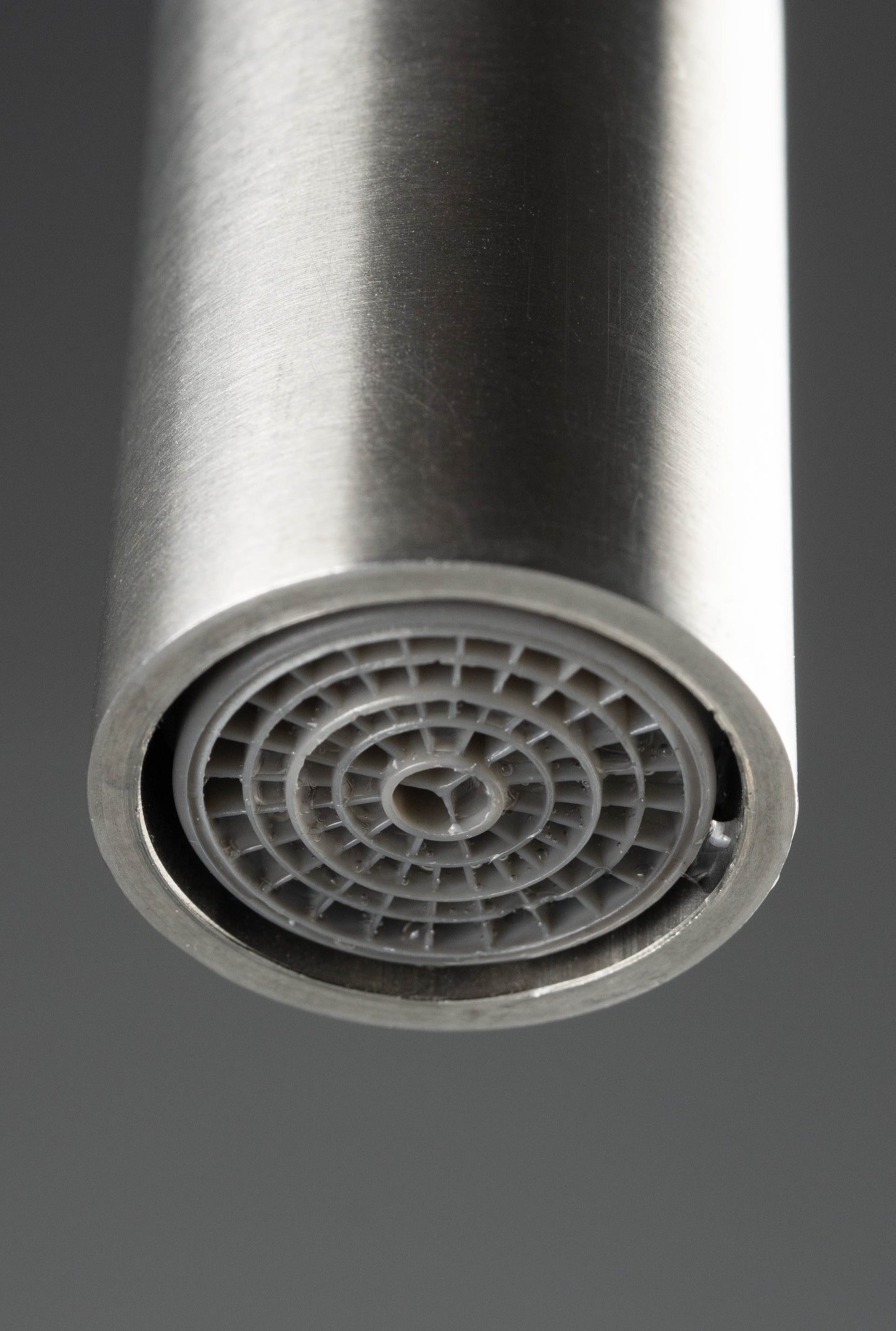 Deante LUNO Küchenarmatur mit flexiblem Auslauf aus Silikon Schwarz / Stahl gebürstet