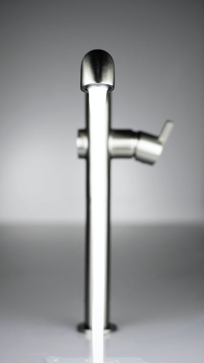 Deante SILIA Design-Waschtischarmatur hoch mit Hebel seitlich Titanium