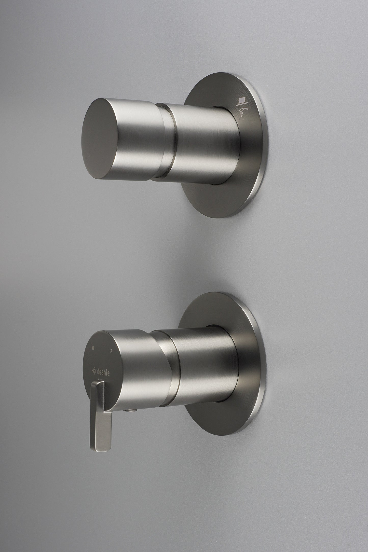 Deante SILIA 2-Wege Unterputz-Duscharmatur mit Umschalter Titanium