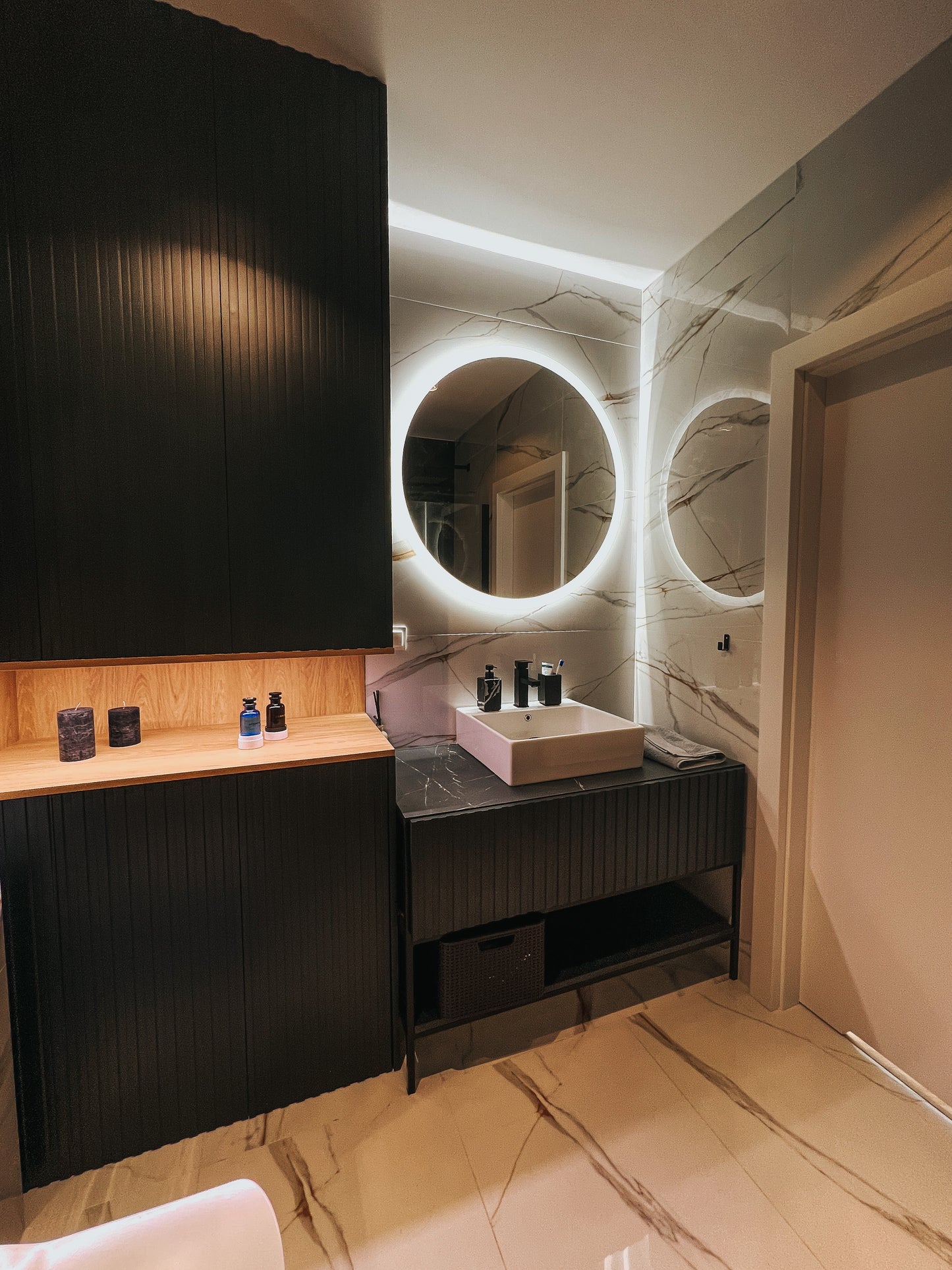 Deante TEMISTO Waschbecken zur Aufsatz- und Wandmontage 50 x 50 cm Weiß